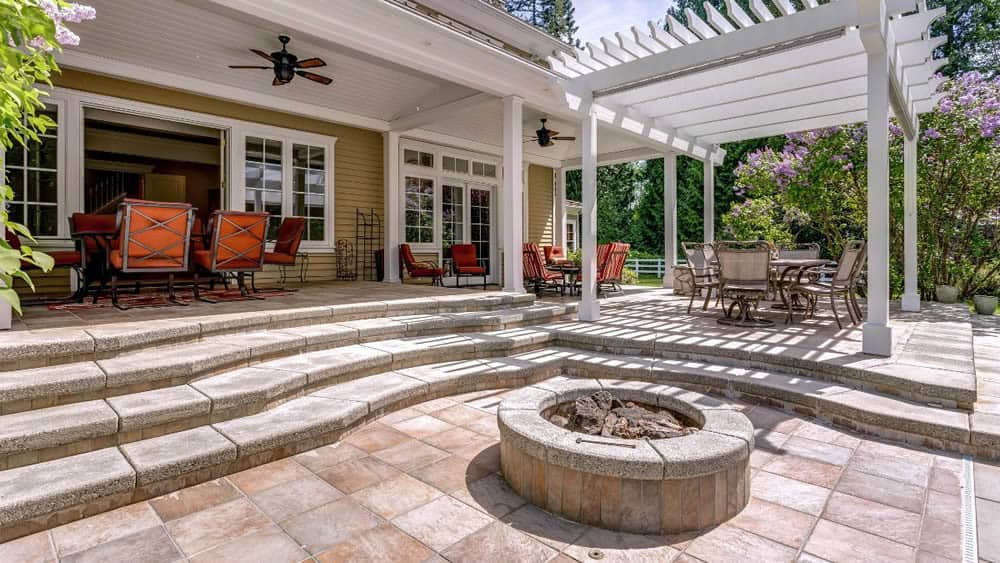 hardscape cleaning near me